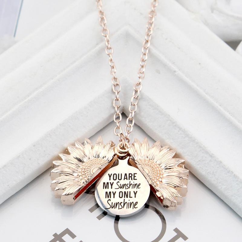 SunFlower Necklace (BUY 1 FREE 1)