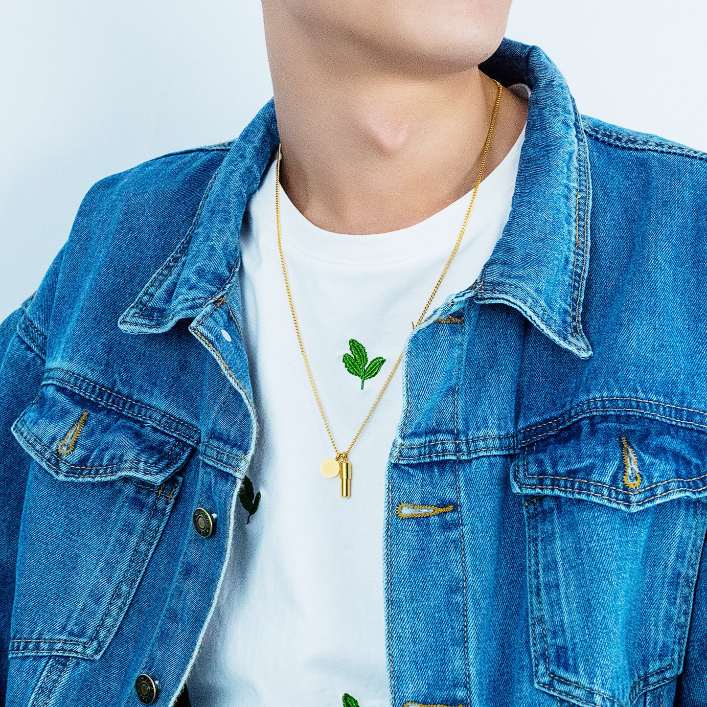 Openable net celebrity round brand capsule pills ladies necklace