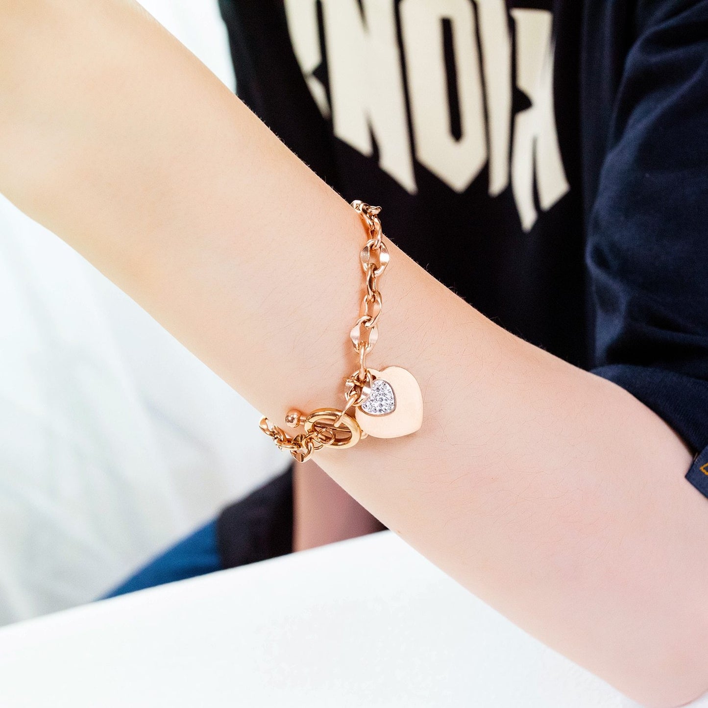 Women Bracelet Link Rose Gold Tone Crystal Love Heart Tag Engrave Toggle Clasp Designer Charm Stainless Chain Bangle