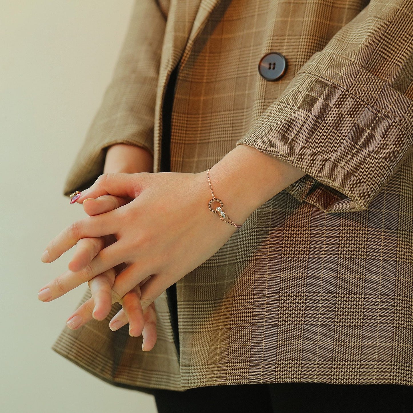 Roung Roma Number Chain Link Bracelet Stainless Steel Designer Charms Rose Gold Elegant