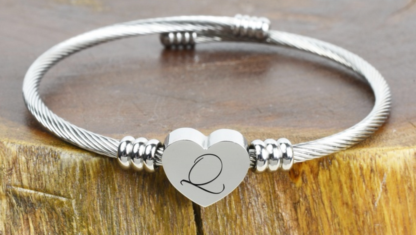 Unique Engraved Heart Charm Bracelet-Limited Edition