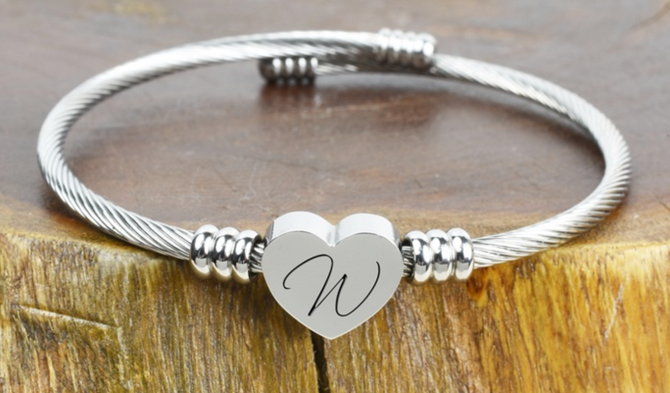 Unique Engraved Heart Charm Bracelet-Limited Edition