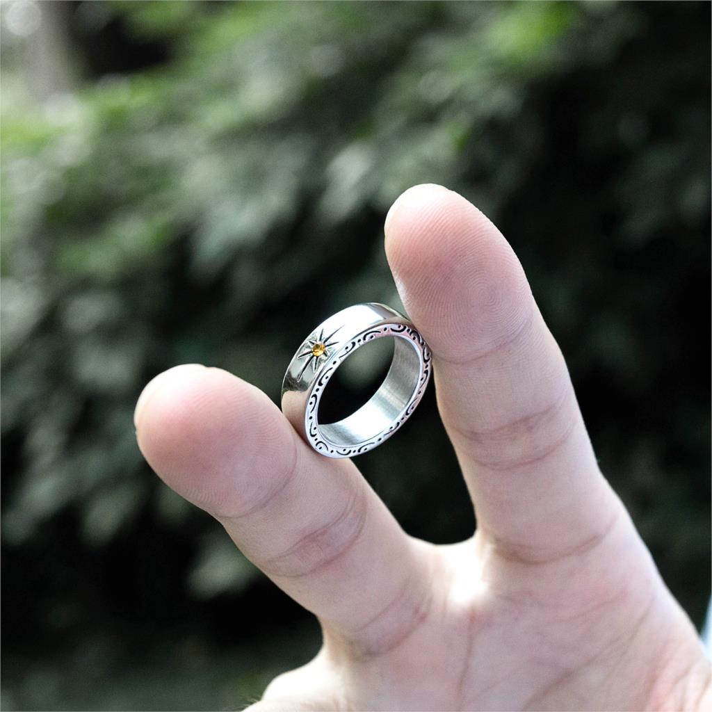 Turkey  New Fashion Men Ring Band Sun Pattern Luxury Titanium Steel Vintage Punk Party Cool Fashion White Finger Ring