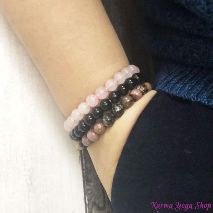 Triple Bracelet "Confidence in Love" in Rose Quartz, Rhodonite and Onyx