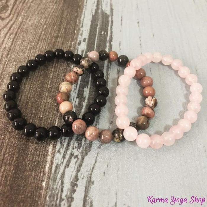 Triple Bracelet "Confidence in Love" in Rose Quartz, Rhodonite and Onyx