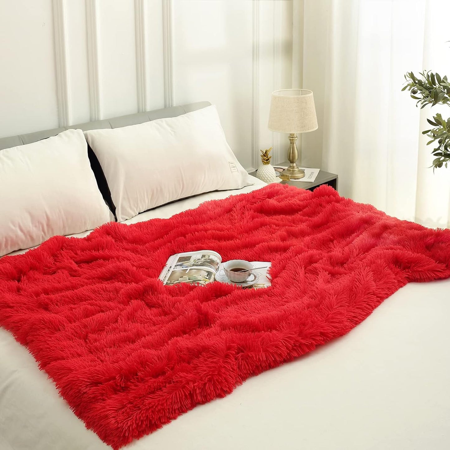 Super Soft Shaggy Fuzzy Sherpa Blankets | Egoodhome™