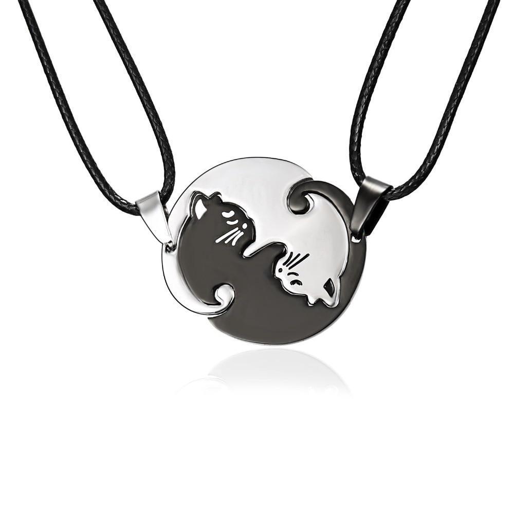 Interlocking Cat Necklace Set