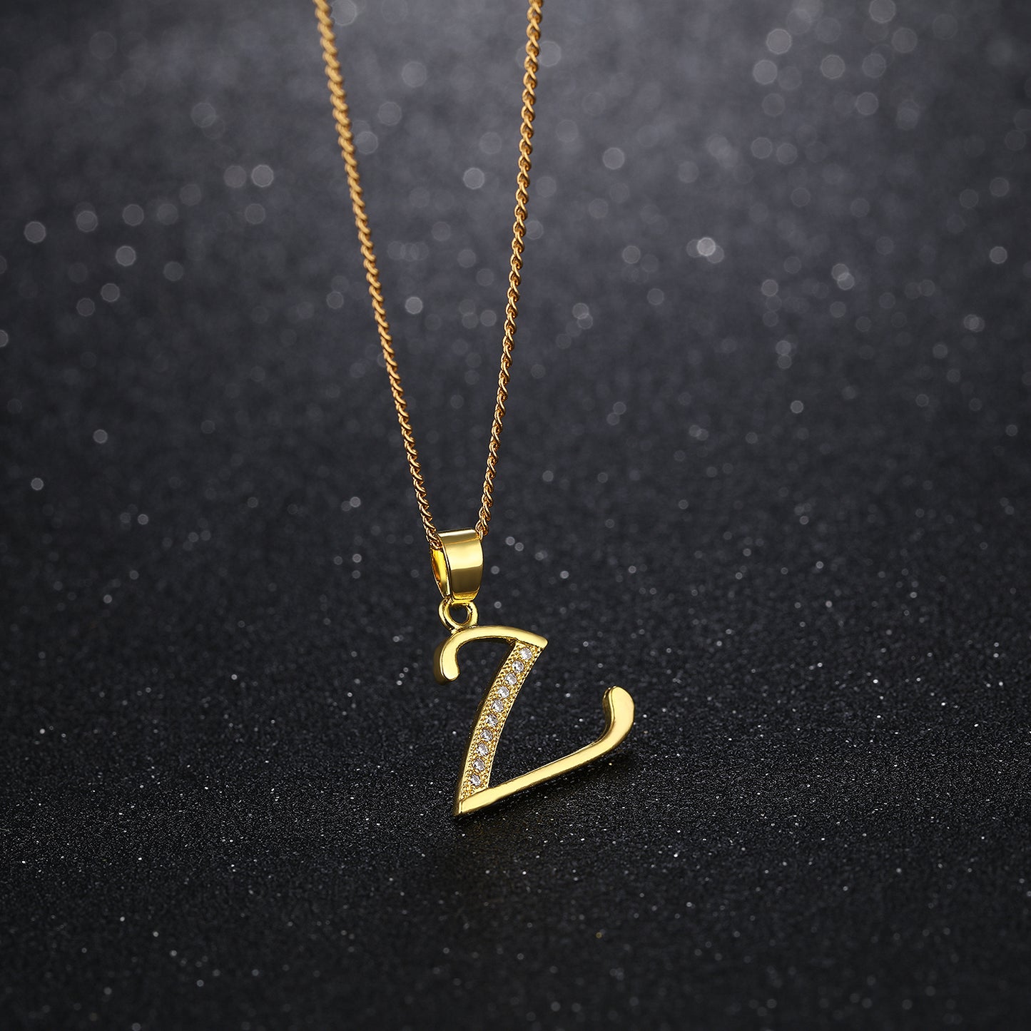 Simple personality letter necklace classic ladies clavicle chain