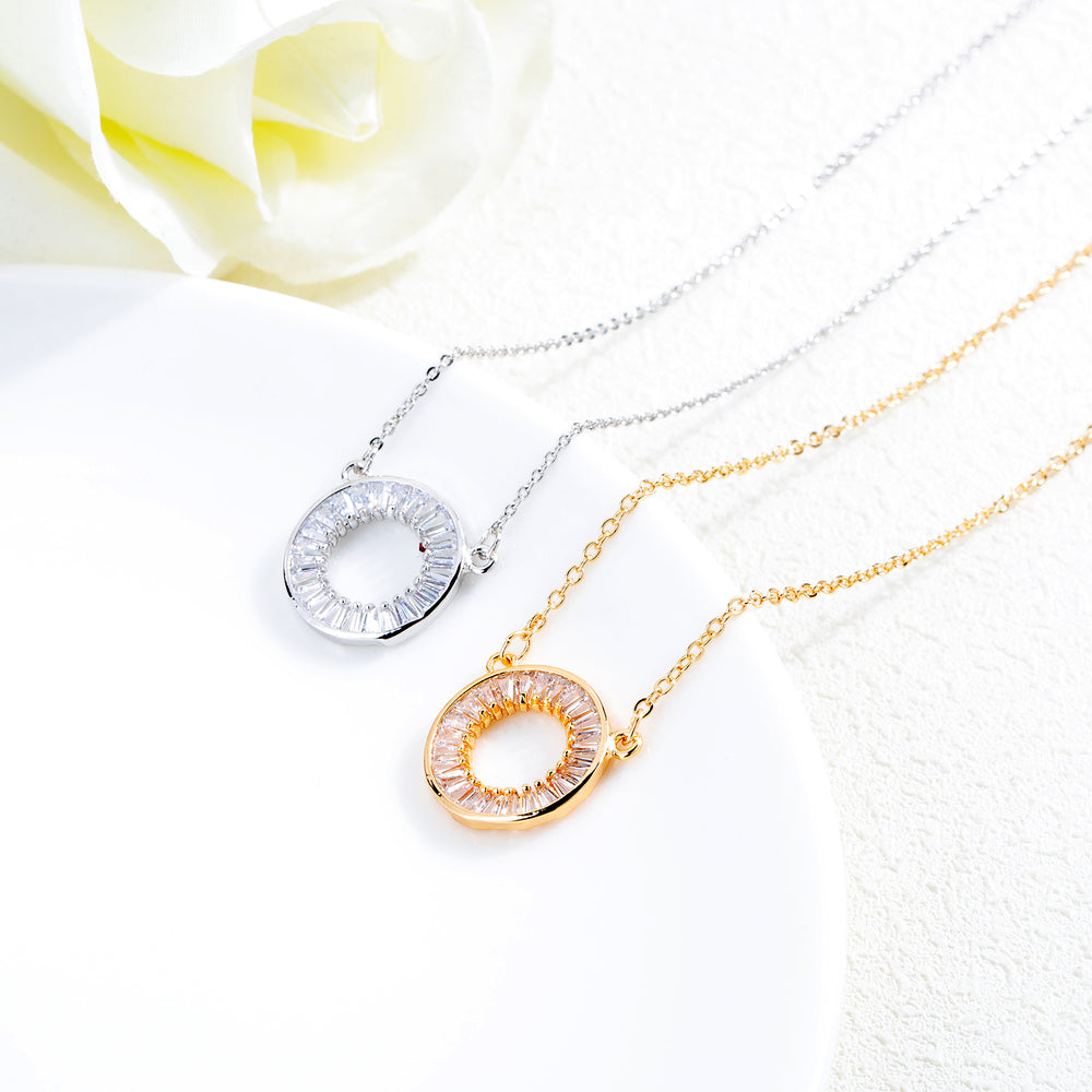 Diamond-studded fashion trend niche design necklace female simple circle copper gold-plated jewelry