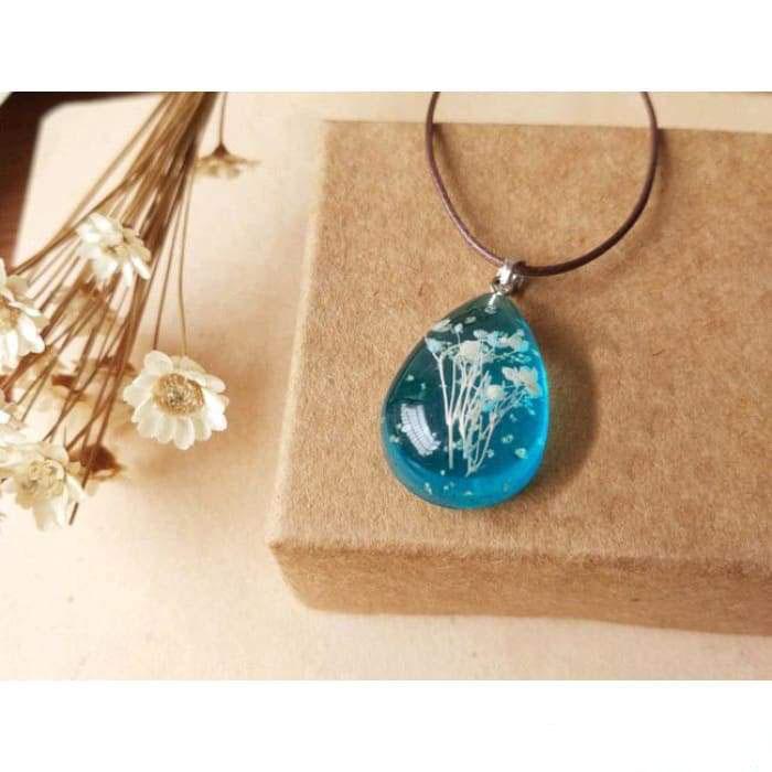 Necklace and Pendant "Lucky Gypsophila"