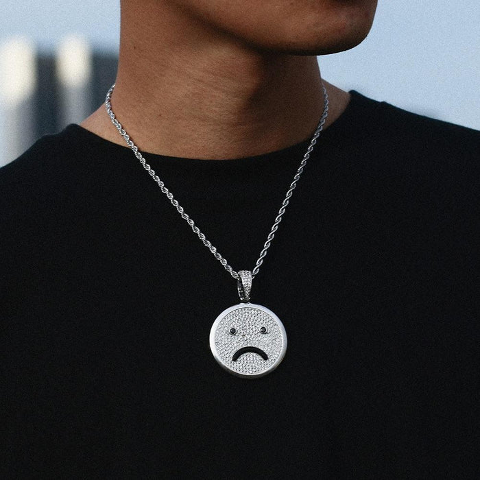 Hip Hop Full Of Crystal Smiley Pendant Necklace